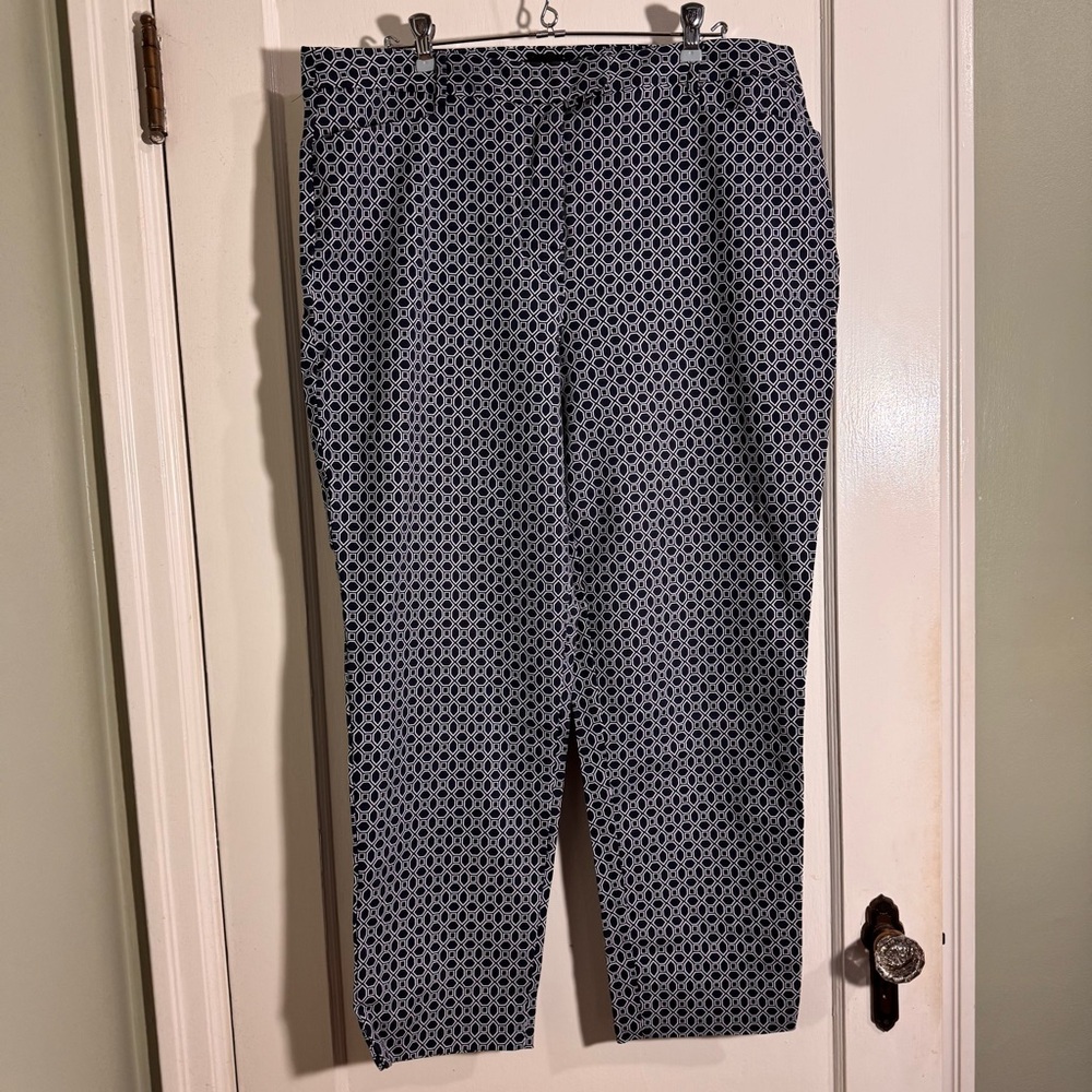 Talbots Navy and White Geometric Pull-On Pants